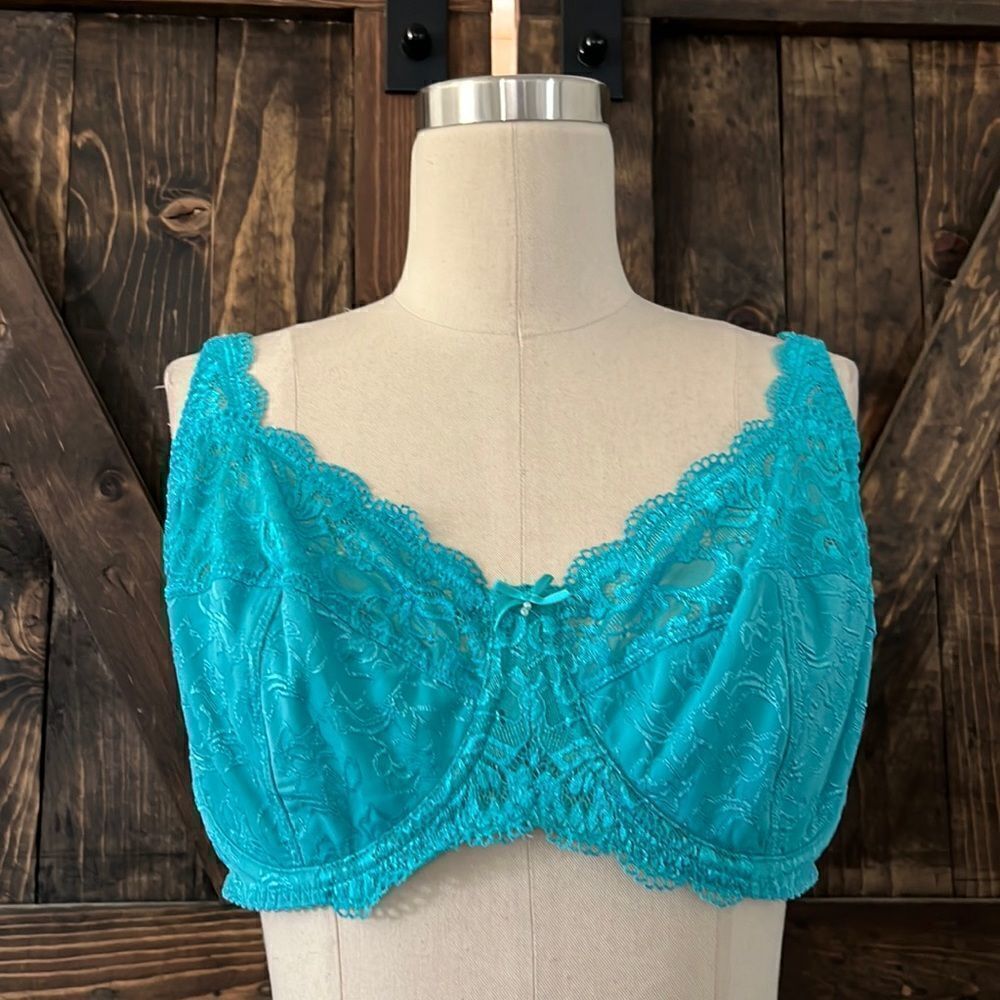 🌟 Barely  breezies embroidered microfiber bra style A72247 turquoise Sz- 38D